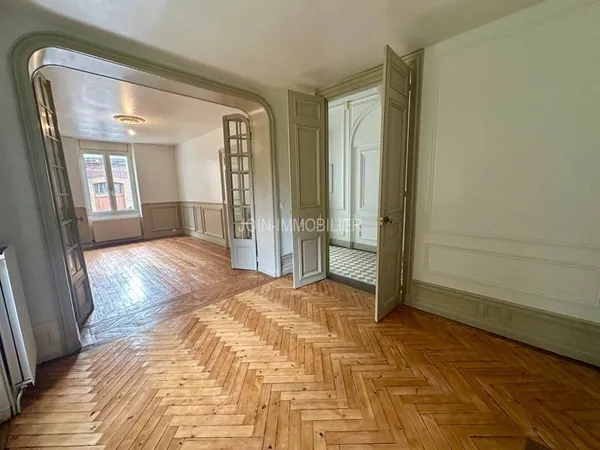 Appartement 5 pièces 117 m²