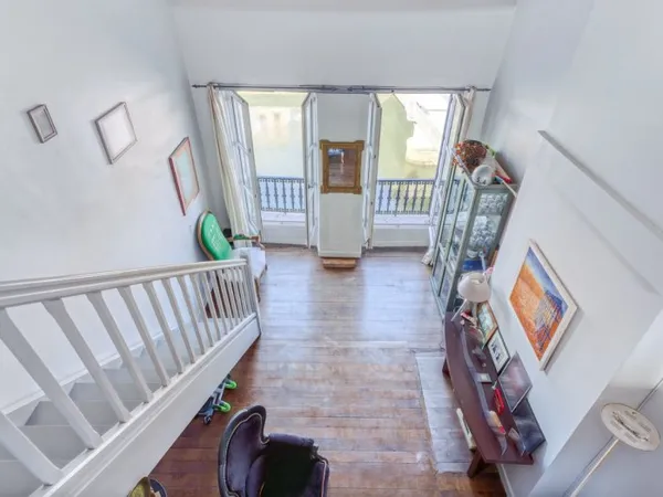 Vends Immeuble 280m² - coeur de Bayonne - vue sur Nive - 4 étages + murs commerciaux
