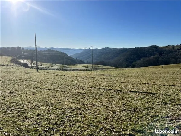 Terrain 1 900 m² Neuville