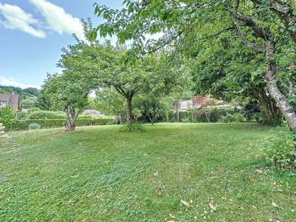 Terrain 205 m²