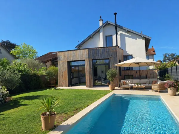 Magnifique Maison avec cachet Ste Foy-les-Lyon Grand séjour, 4 chambres, bureau