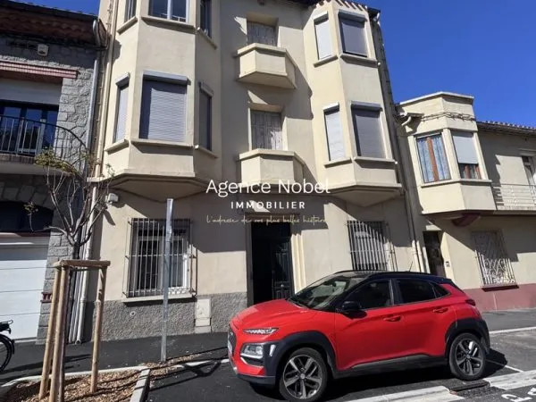 À vendre Appartement T2 de 44 m2 Palais des rois de Majo