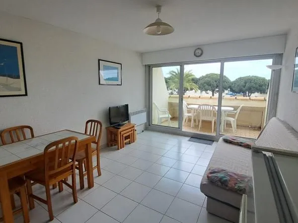 Boucanet P2 cabine de 35,43m2 exposé SUD/EST avec garage de