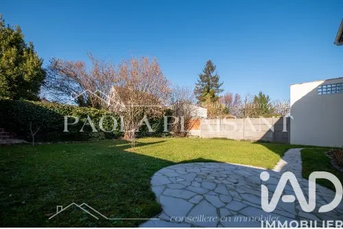 Maison 7 pièces 121 m²