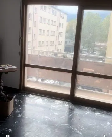 FONTAINE Particulier vend STUDIO refait à neuf 29 m2 + balcon 7m2