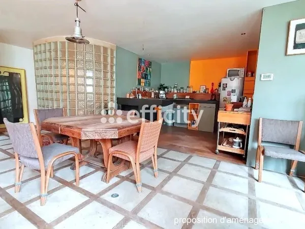 Appartement 7 pièces 172 m²