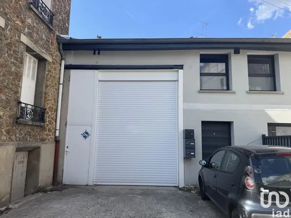Local commercial 300 m²