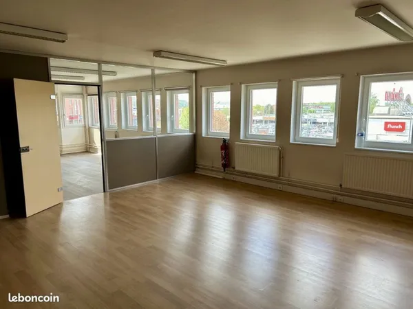 Bureaux 78 m² Villeneuve-d'Ascq