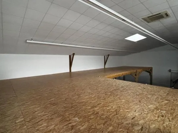 Local commercial