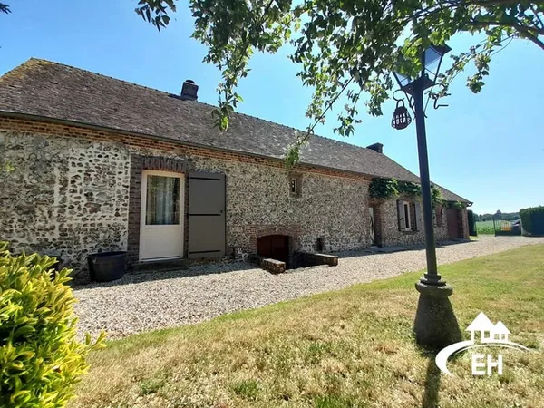 A VENDRE - MAISON RÉNOVÉE DE 100 M² - AU CALME