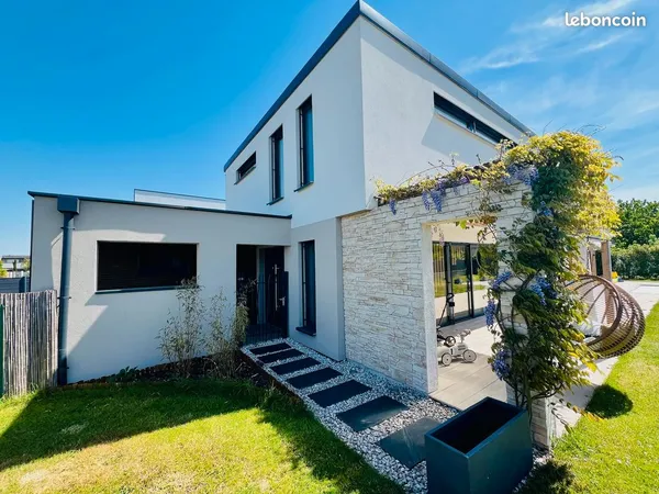 Superbe maison familiale de 164 m² avec piscine à Holtzwihr