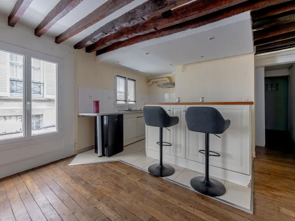 Vends charmant 2 pièces 36m² - Paris 10e - Métro Bonne Nouvelle