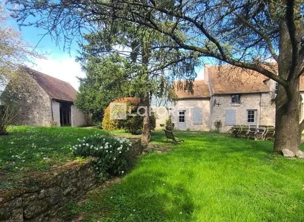 Maison 6 pièces 205 m²