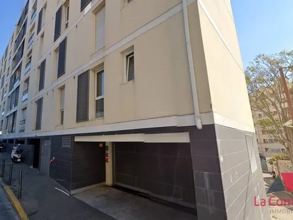 Parking 10 m²