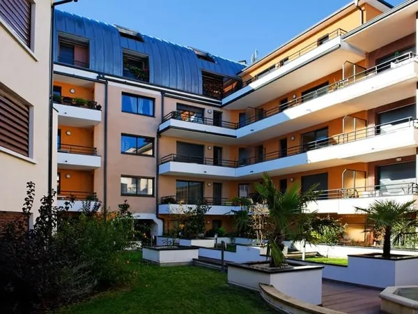 T4 LIMOGES - CENTRE VILLE - AVEC 1 GARAGE ET 1 PARKING