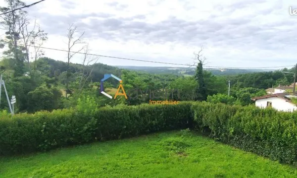 Maison 8 pièces 147 m²