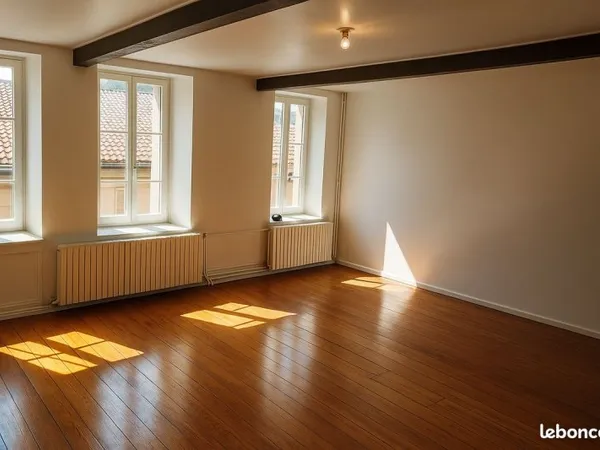 BRIEY BAS F2 60m²