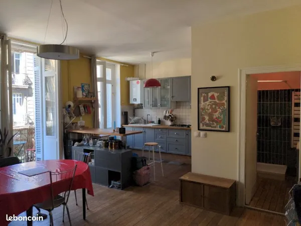 Appartement T3 Saint-Michel 81 m2