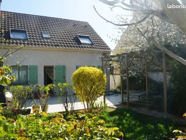 Maison avec dépendance 177m²