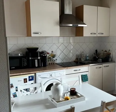 Studio quartier St Cyprien Poitiers