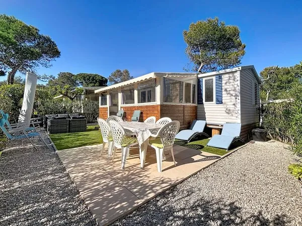 Mobil-home 32 m2 avec terrasse