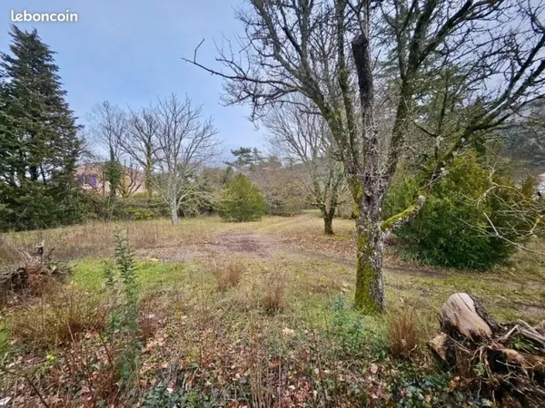 Terrain 1 200 m² Aix En Provence