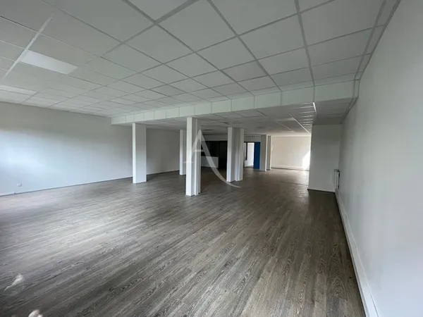 Bureaux 125 m²