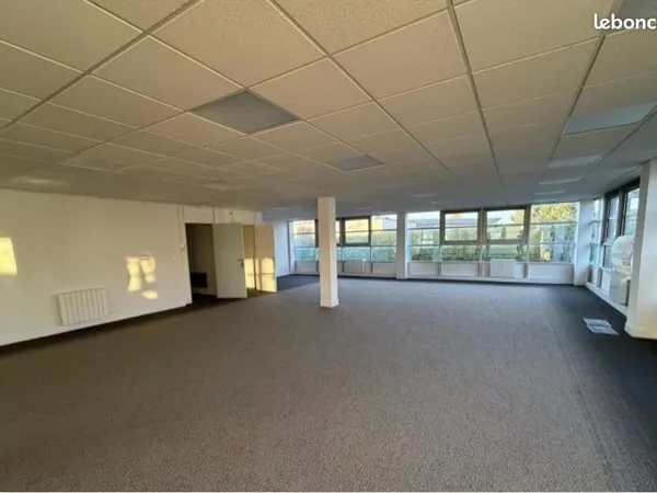 Bureau 170m2