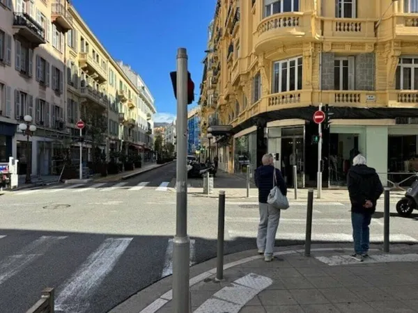 Local commercial 50 m²