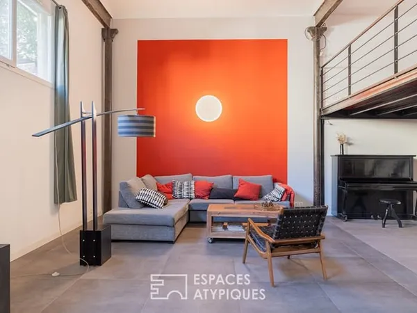 LOFT D'ARCHITECTE HÉRITAGE INDUSTRIEL AU COEUR DE MARSEILLE