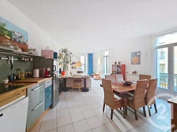 Appartement 4 pièces 74 m²