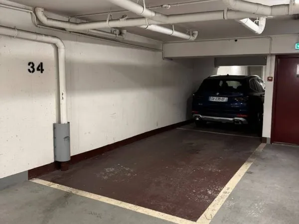 Parking 10 m²