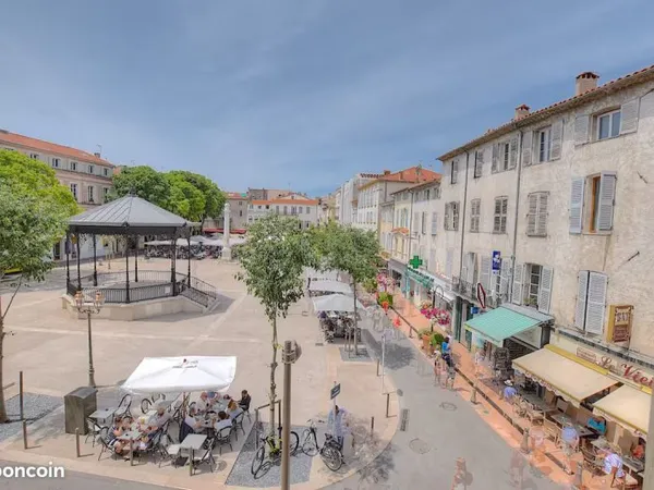 ✨ COUP DE CŒUR - Vieil Antibes - 2 pièces avec mezzanine - Vue plein Ouest ✨
