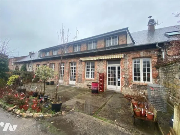 Maison 14 pièces 300 m²