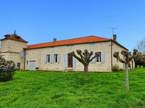 Maison 2 pièces 150 m²