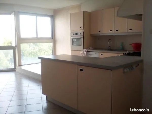 Une chambre dans une colocation de 4, de 100m2