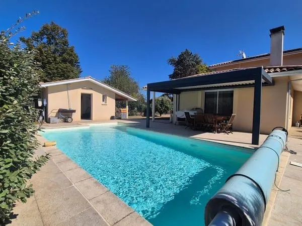 Maison 6 pièces 183 m²