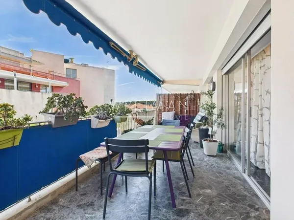 Appartement 3 pièces avec aperçu mer près de la plage - Antibes
