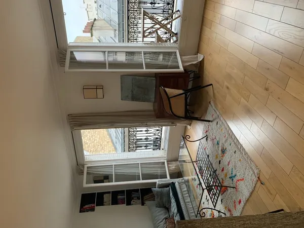Loue appartement meublé 2 pièces quartier Epinettes (46m² - étage 5/6) - Paris 17ème