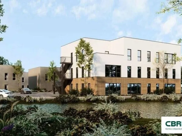 Bureaux 616 m²
