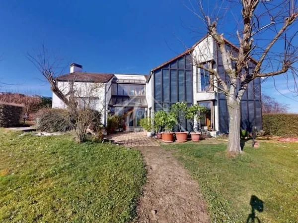Maison trois chambres et terrain
