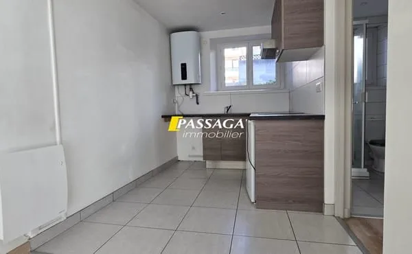 Appartement Rodez 2 pièce(s) 39.76 m² - Garage 25 m²