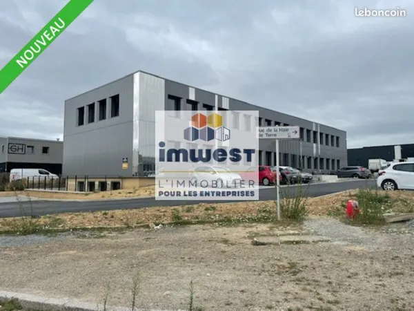BUREAUX 330 m² LE RHEU