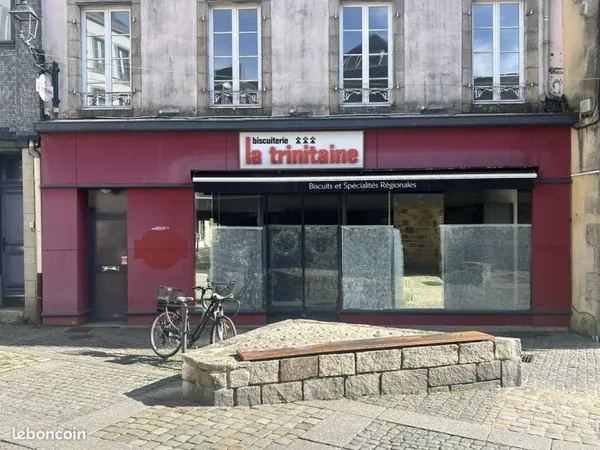 Local 432 m² Quimper