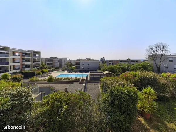 APPARTEMENT T4 avec VUE MER et GRANDE TERRASSE