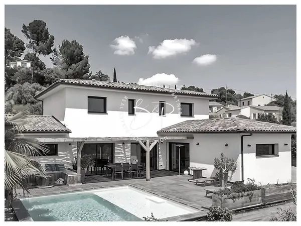 Maison 6 pièces 190 m²