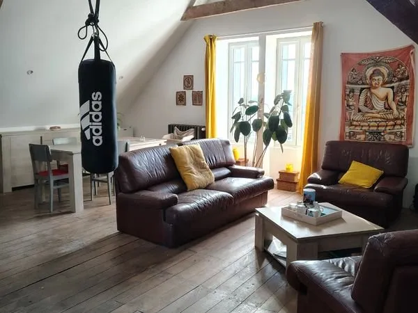 Maison avec local commercial
