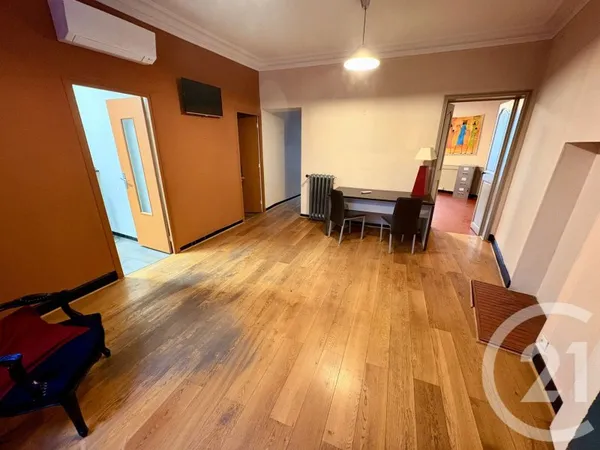 Appartement 4 pièces 75 m²