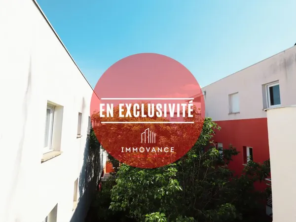 INVESTISSEUR - CENTRE - TRAMWAY - CALME