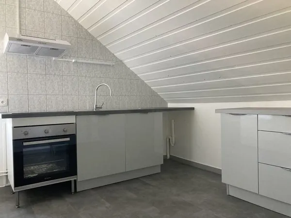 Appartement T4 lumineux avec garage